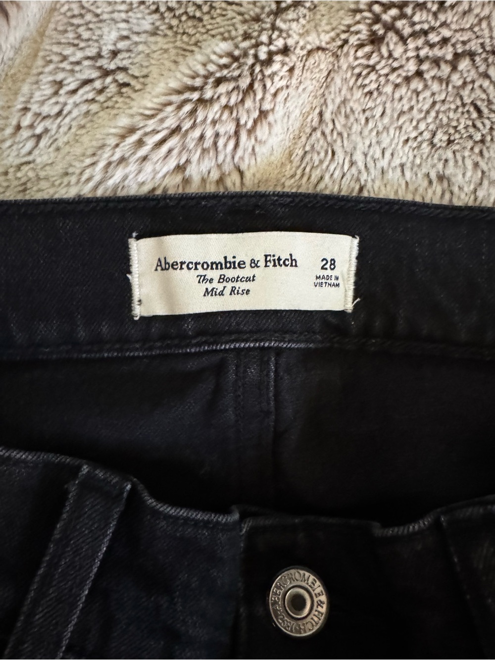Mid Rise Boot Cut Jean - Picture 6 of 7